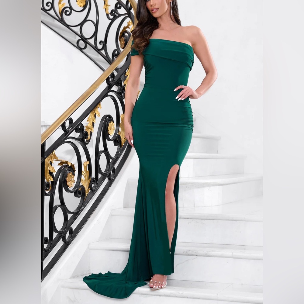 Club London One Shoulder Fishtail Maxi Evening Dress